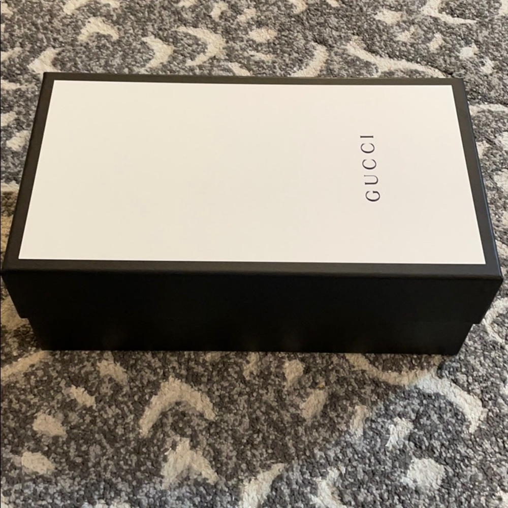 Gucci shoe box